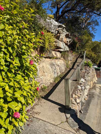 Where the path meets central avenue, Como